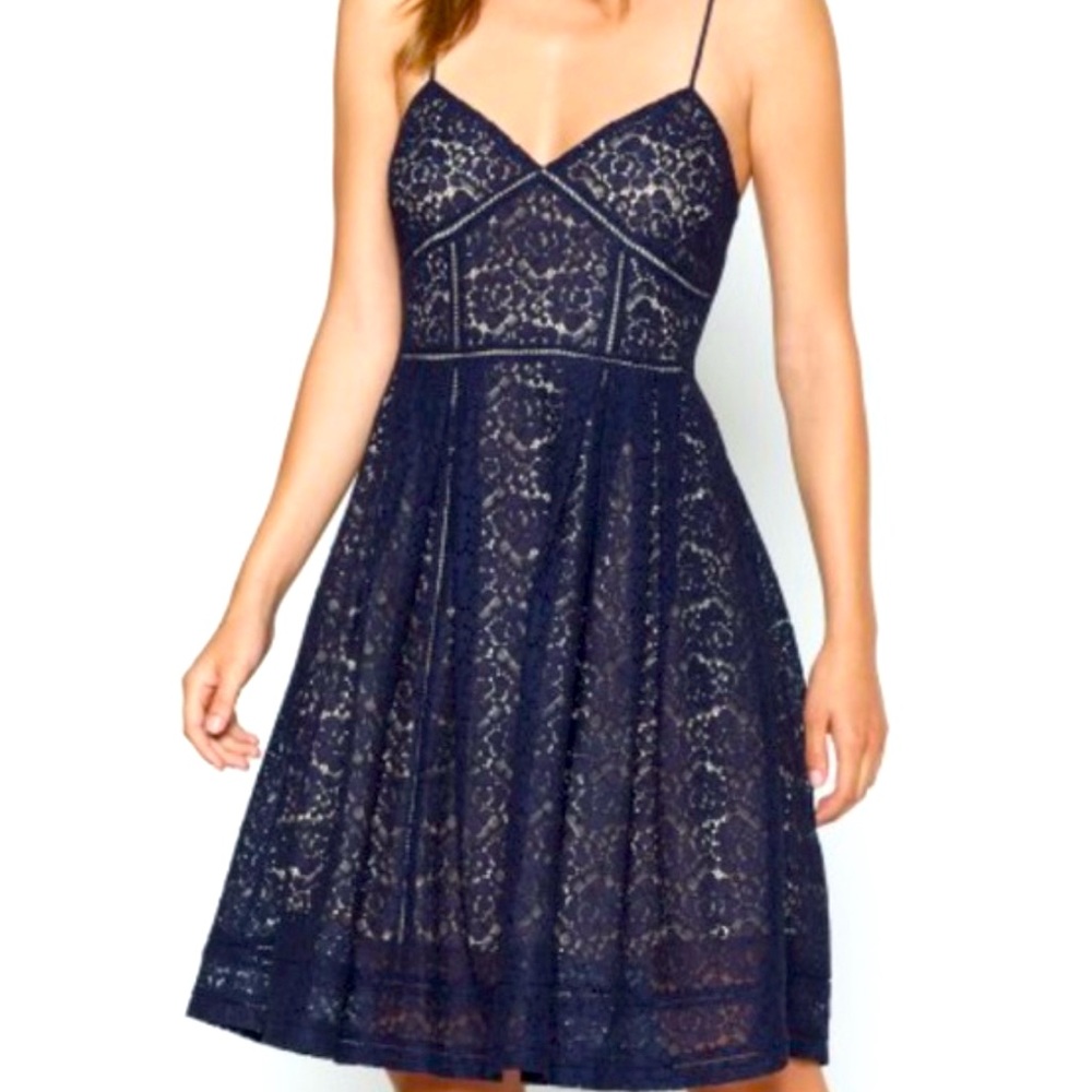 JOIE SOLANDRA LACE DRESS - 00- Navy